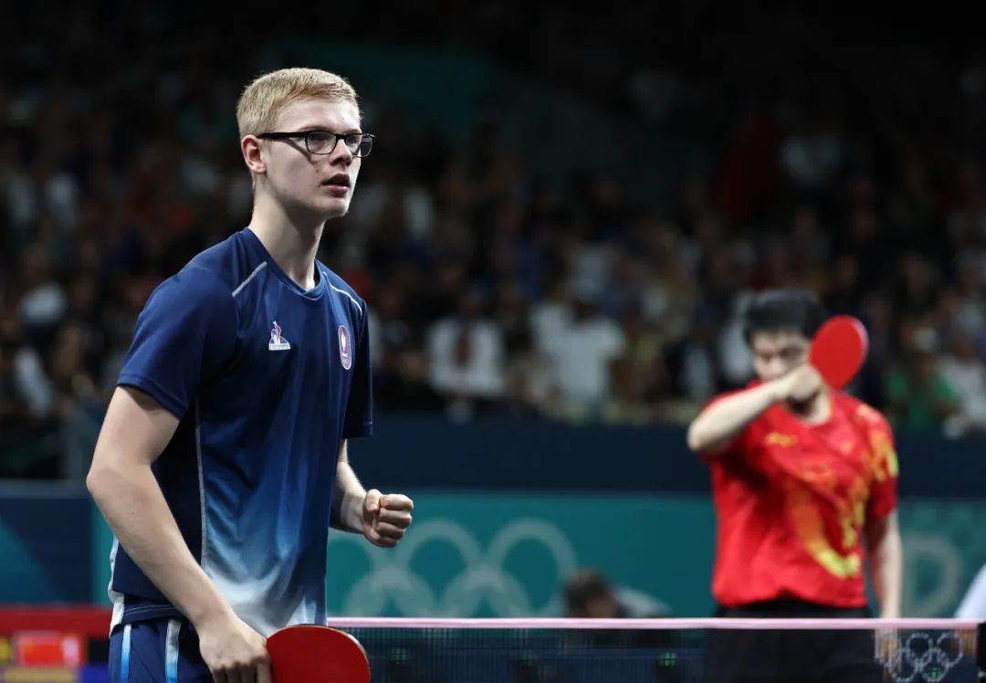 夺冠立下了 夺冠立下了